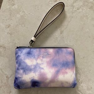 NEW coach wristlet